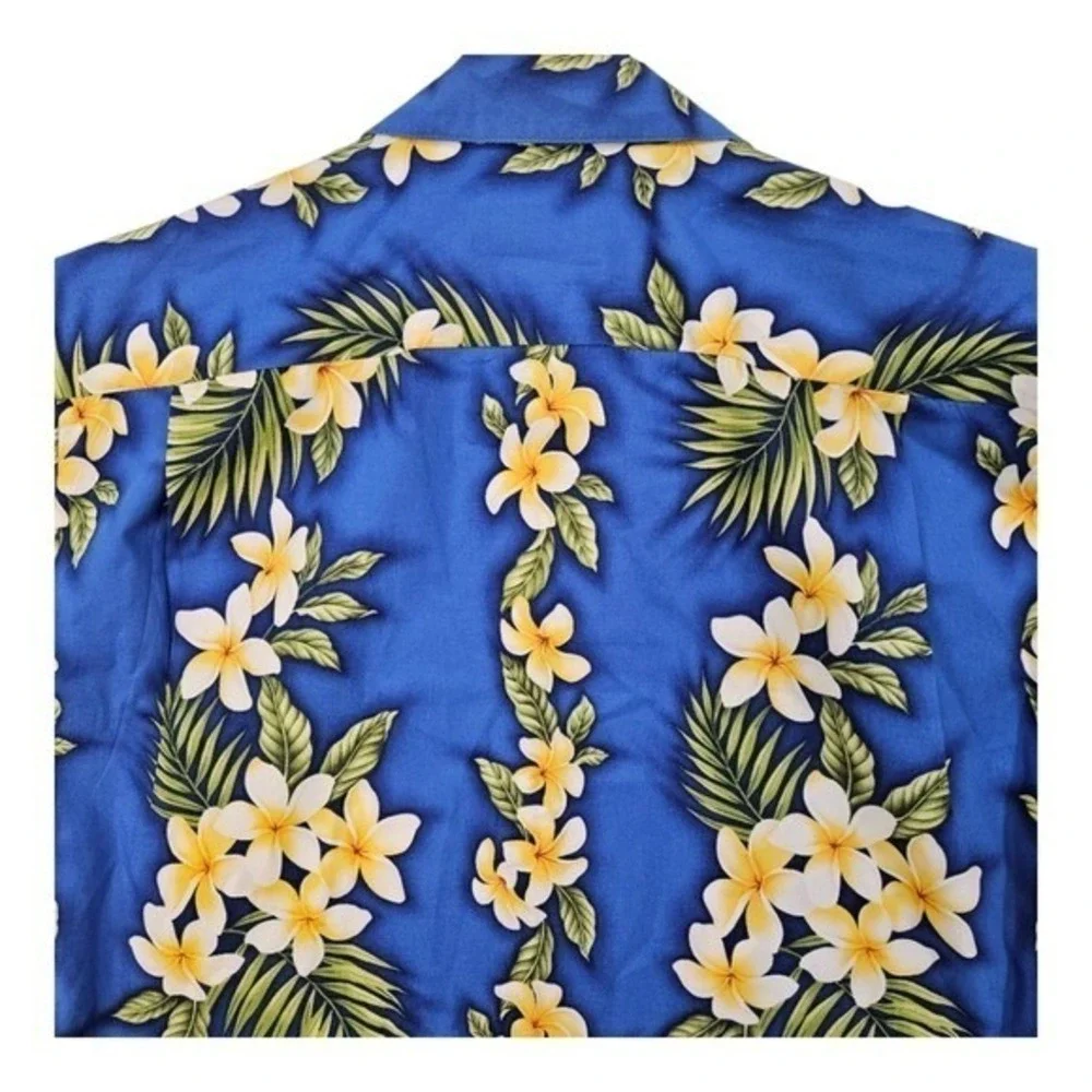 Hilo Hattie Mens Blue Cotton Hawaiian Shirt S Plumeria‎ Floral Aloha Casual